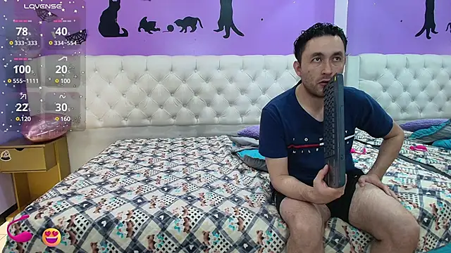 Snapshot of JeremmyAndStacy chatting on 03.11.25 JeremmyAndStacy online show from 03.11.25