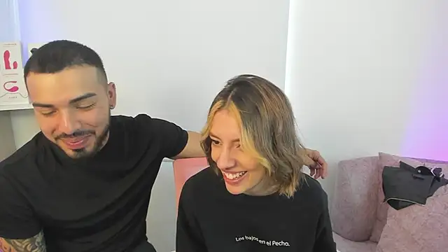 Snapshot of savage_sweethearts chatting on 01.16.25 savage sweethearts online show from 01.16.25