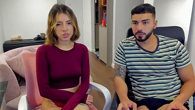 Snapshot of savage_sweethearts chatting on 03.18.25 savage sweethearts online show from 03.18.25