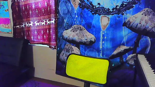  hellostormy  online show from 10.25.25