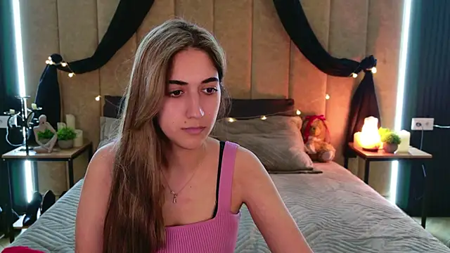 Teresa Stane online show from 03.04.25