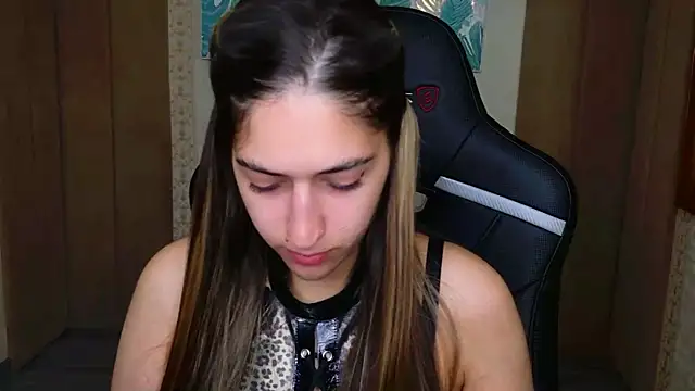 Teresa Stane online show from 11.14.25