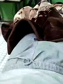 Snapshot of KUKU69XX chatting on 12.24.24 KUKU69XX online show from 12.24.24