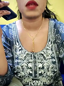 Snapshot of Haniya-143 chatting on 09.11.25 Haniya-143 online show from 09.11.25