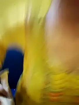 Snapshot of Haniya-143 chatting on 10.08.25 Haniya-143 online show from 10.08.25