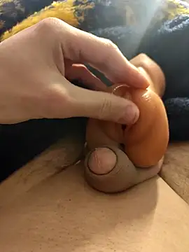 Snapshot of ariel-rick chatting on 11.11.25 ariel-rick online show from 11.11.25