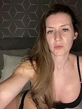 Snapshot of Charlotte-Urban chatting on 03.19.25 Charlotte-Urban online show from 03.19.25