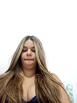 Snapshot of princesaa98 chatting on 03.11.26 princesaa98 online show from 03.11.26