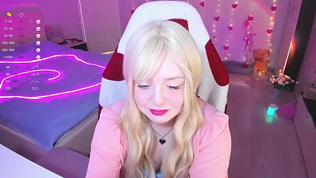 Amy honey angel online show from 03.13.25