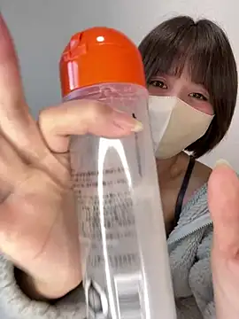 Snapshot of -anzu-o chatting on 01.09.25 -anzu-o online show from 01.09.25