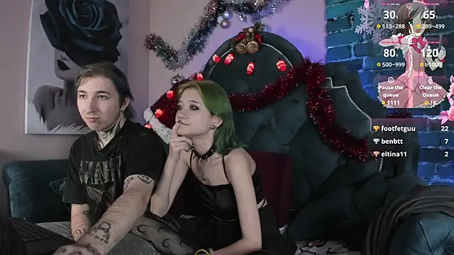 Snapshot of Milten-Trish chatting on 12.19.24 Milten-Trish online show from 12.19.24