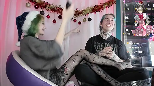 Snapshot of Milten-Trish chatting on 12.23.24 Milten-Trish online show from 12.23.24