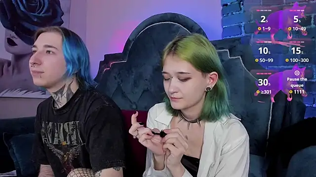 Snapshot of Milten-Trish chatting on 01.31.25 Milten-Trish online show from 01.31.25