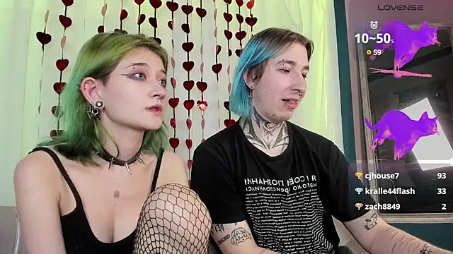 Snapshot of Milten-Trish chatting on 02.23.25 Milten-Trish online show from 02.23.25