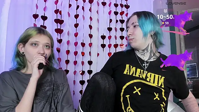 Snapshot of Milten-Trish chatting on 03.06.25 Milten-Trish online show from 03.06.25