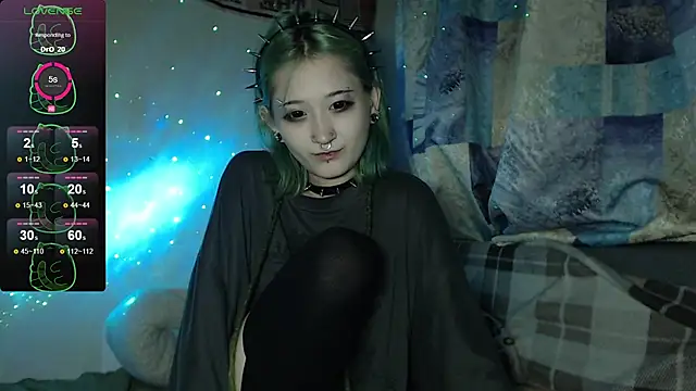 Snapshot of Milten-Trish chatting on 09.09.25 Milten-Trish online show from 09.09.25