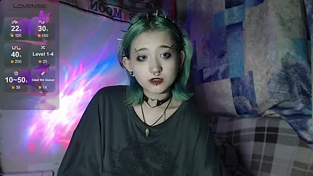 Snapshot of Milten-Trish chatting on 09.26.25 Milten-Trish online show from 09.26.25