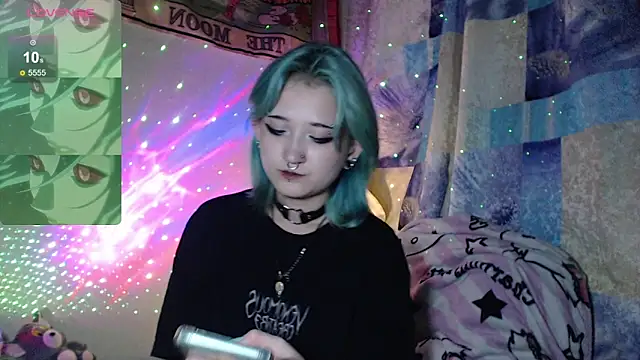 Snapshot of Milten-Trish chatting on 10.07.25 Milten-Trish online show from 10.07.25