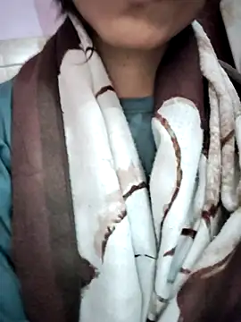 Snapshot of Babby_girl08 chatting on 10.21.25 Babby girl08 online show from 10.21.25