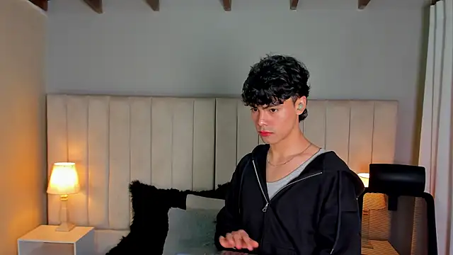 Dammon Stallion online show from 03.18.25