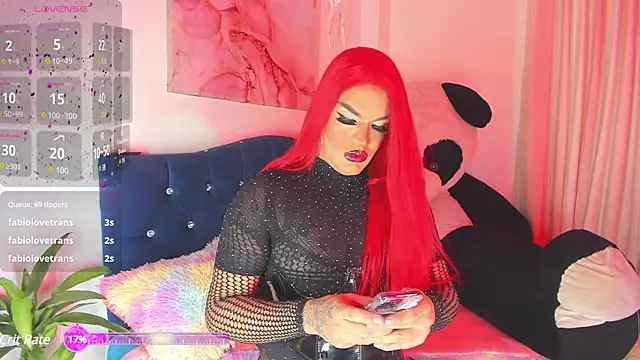 Snapshot of Missisabella_ chatting on 12.24.24 Missisabella online show from 12.24.24