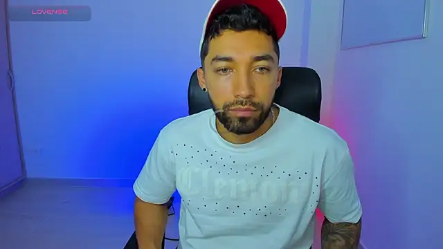 Sweet and caramel online show from 02.03.26