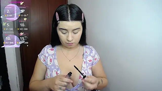 SaraBraun  online show from 01.08.25