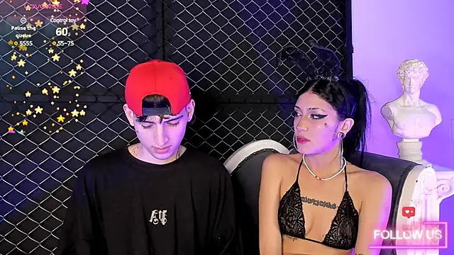 Snapshot of sett_and_gwen chatting on 01.05.25 sett and gwen online show from 01.05.25