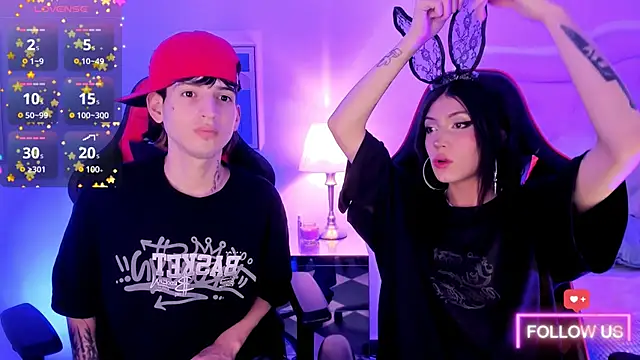 Snapshot of sett_and_gwen chatting on 02.07.25 sett and gwen online show from 02.07.25