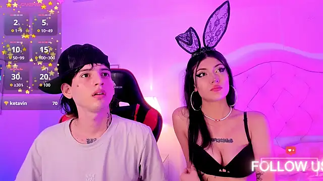 Snapshot of sett_and_gwen chatting on 03.02.25 sett and gwen online show from 03.02.25