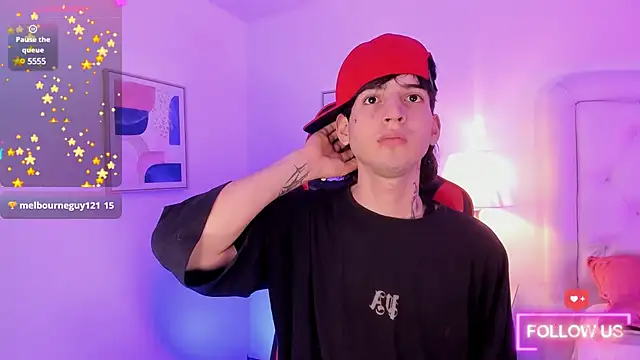 Snapshot of sett_and_gwen chatting on 03.08.25 sett and gwen online show from 03.08.25