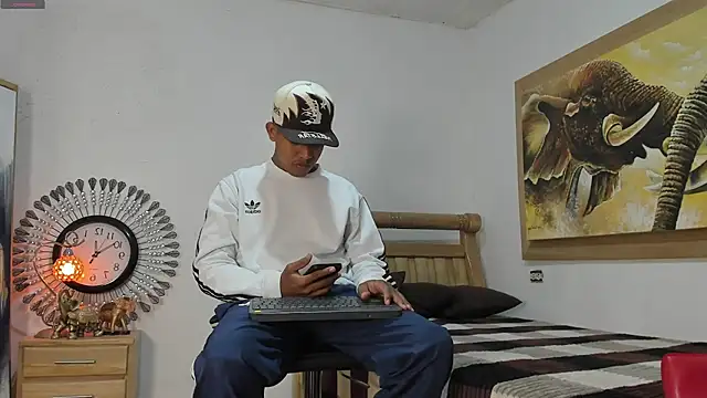 mr stiven  online show from 05.02.26