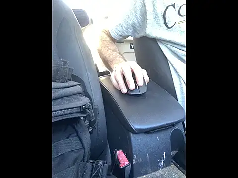 Twowellshapedheads online show from 11.11.25