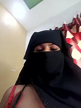 Snapshot of Aafreen_36 chatting on 05.18.26 Aafreen 36 online show from 05.18.26