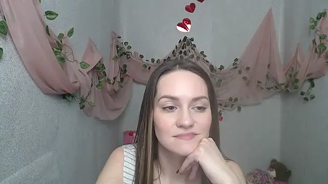 Lina Star S online show from 01.05.25