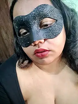 Snapshot of Oeshi chatting on 01.14.26 Oeshi online show from 01.14.26