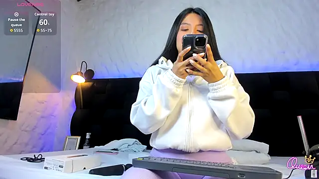 Camila  Gomez online show from 01.06.26