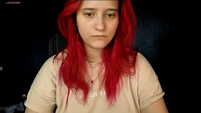 Snapshot of RachelPirce chatting on 11.28.25 RachelPirce online show from 11.28.25