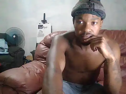 Snapshot of Goodwooddbn chatting on 02.01.26 Goodwooddbn online show from 02.01.26