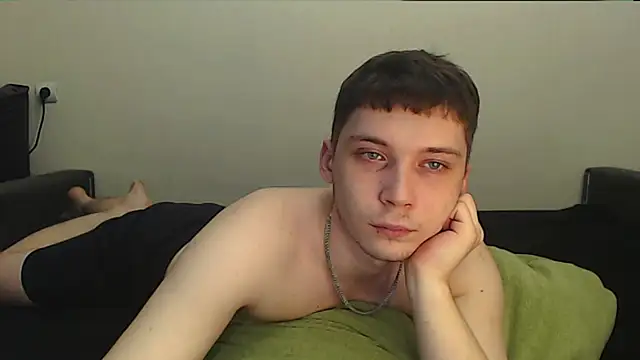 Snapshot of __sugarrebit chatting on 01.28.25   sugarrebit online show from 01.28.25