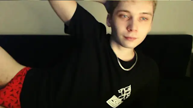 Snapshot of __sugarrebit chatting on 03.03.25   sugarrebit online show from 03.03.25