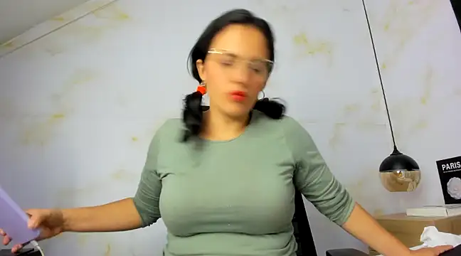 africa holmes online show from 03.01.25