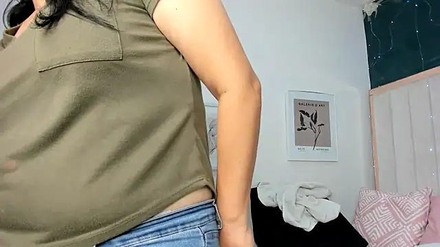 africa holmes online show from 09.16.25