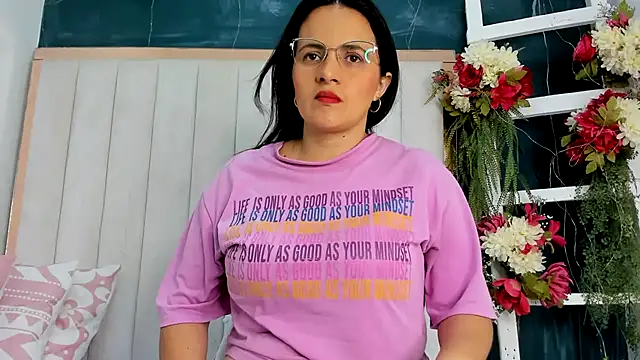 africa holmes online show from 10.08.25