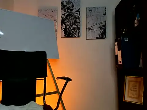 africa holmes online show from 07.11.26