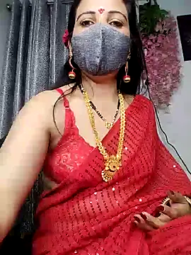 Snapshot of sexy_bhabhi69 chatting on 02.07.25 sexy bhabhi69 online show from 02.07.25