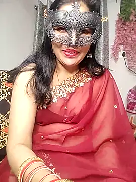 Snapshot of sexy_bhabhi69 chatting on 03.05.25 sexy bhabhi69 online show from 03.05.25