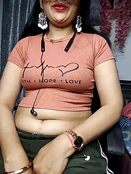 Snapshot of sexy_bhabhi69 chatting on 03.22.25 sexy bhabhi69 online show from 03.22.25