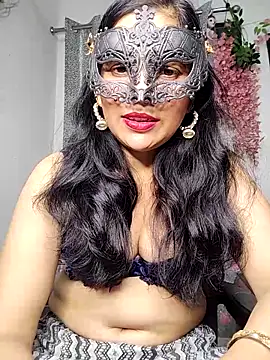 Snapshot of sexy_bhabhi69 chatting on 09.16.25 sexy bhabhi69 online show from 09.16.25