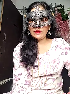 Snapshot of sexy_bhabhi69 chatting on 09.21.25 sexy bhabhi69 online show from 09.21.25